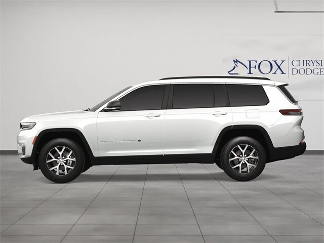 2025 Jeep Grand Cherokee Limited photo 3