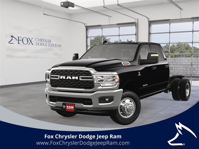 2024 RAM Ram 3500 Chassis Cab SLT's photo