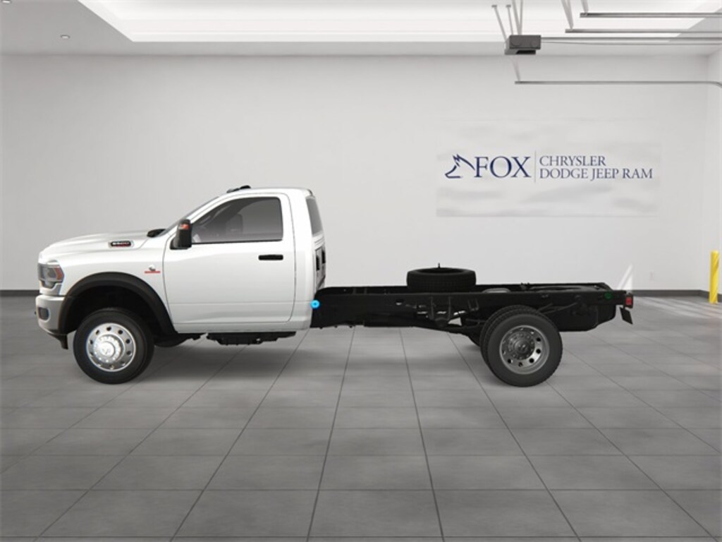 New 2024 Ram 5500 Chassis Cab 5500 TRADESMAN CHASSIS REGULAR CAB 4X4 84' CA Pickup