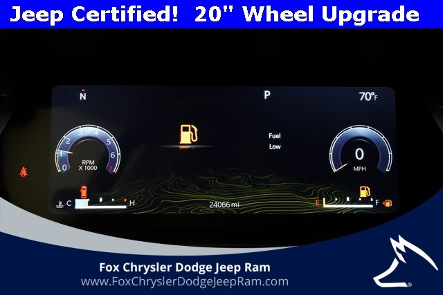 2023 Jeep Grand Cherokee Limited photo 2