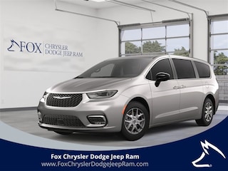 2025 Chrysler Pacifica SELECT Passenger Van