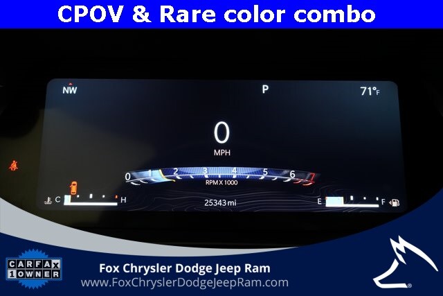 2023 Jeep Grand Cherokee Limited photo 2