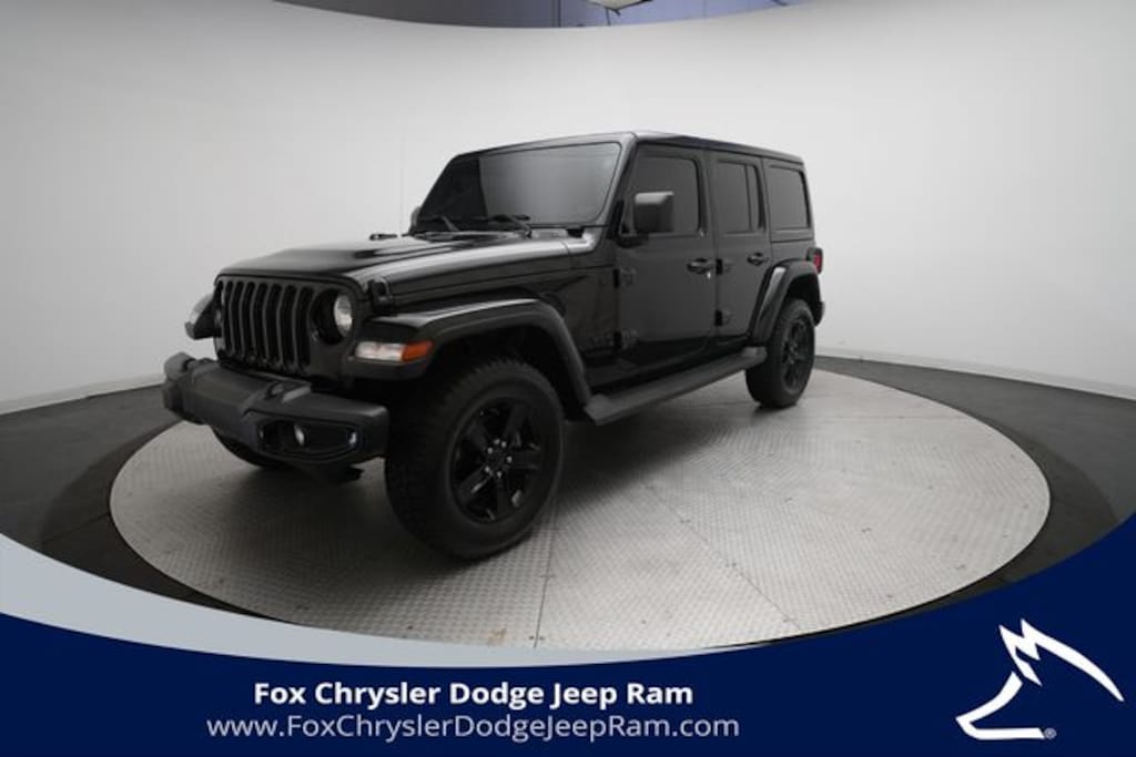 Used 2022 Jeep Wrangler Unlimited Sahara SUV
