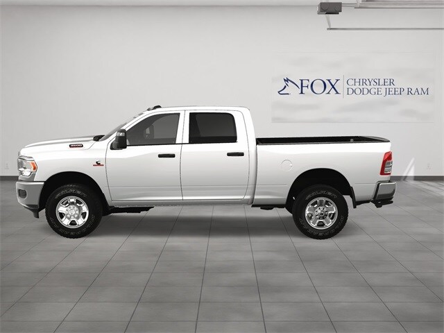 2024 Ram 3500 Tradesman photo 3
