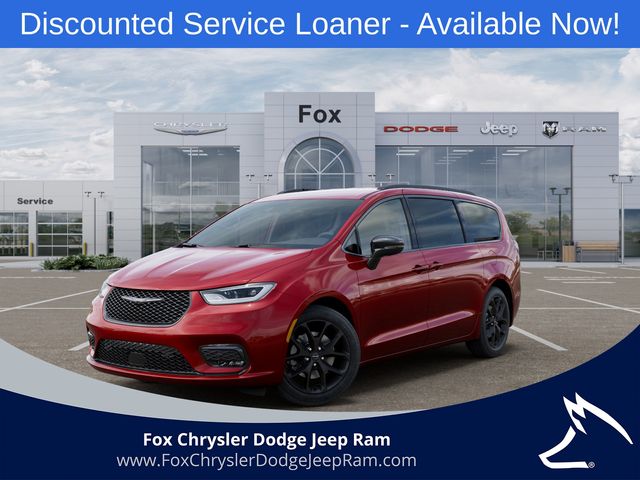 2026 Chrysler Pacifica Passenger Van 