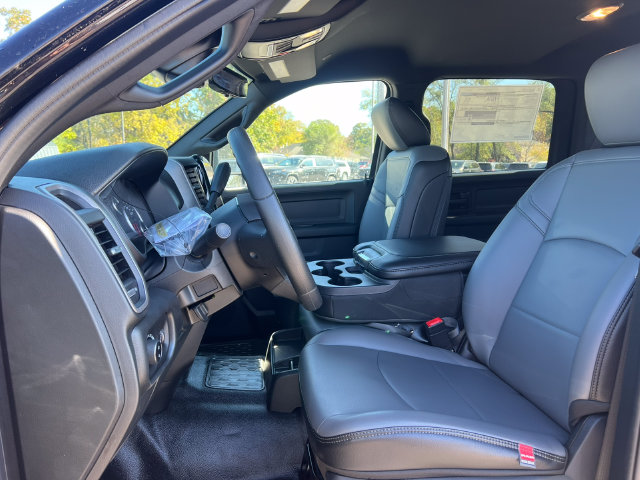 New 2027 Ram 5500 Tradesman/Big Horn Pickup