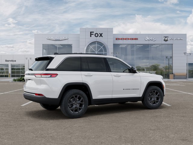 New 2027 Jeep Grand Cherokee Laredo Altitude Sport Utility