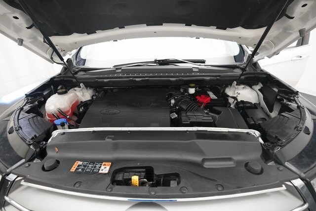 2018 Ford Edge Titanium photo 3