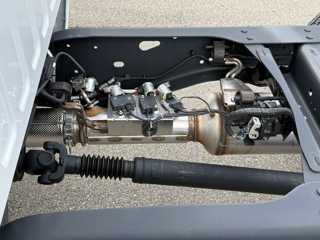 2026 RAM 3500 Chassis Tradesman - Photo 13