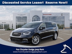 2026 Chrysler Pacifica SELECT AWD Passenger Van