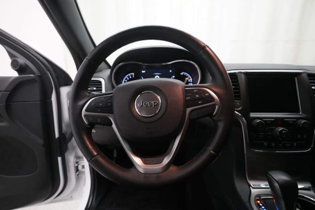 Used 2018 Jeep Grand Cherokee Laredo 4x4 SUV