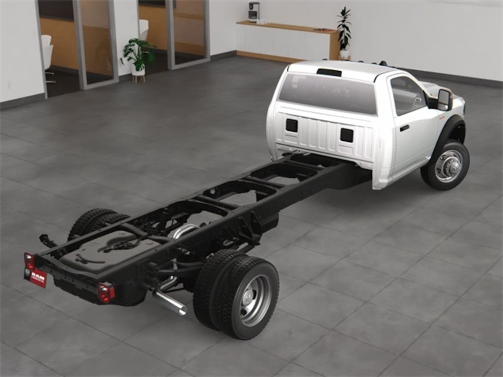 New 2024 Ram 4500 Chassis Cab 4500 SLT CHASSIS REGULAR CAB 4X4 120' CA Pickup