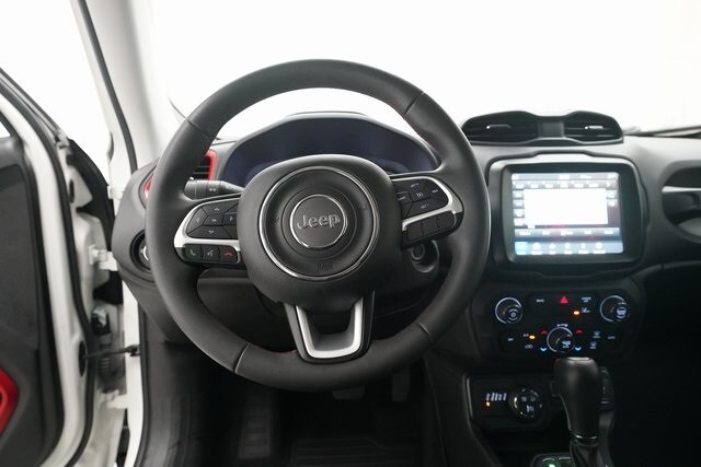 2023 Jeep Renegade Trailhawk photo 4