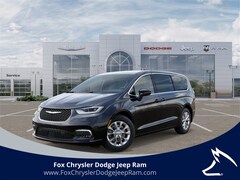 2026 Chrysler Pacifica SELECT AWD Passenger Van