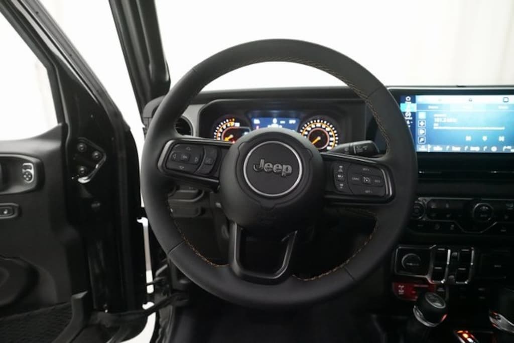 Used 2024 Jeep Gladiator Sport Truck Crew Cab