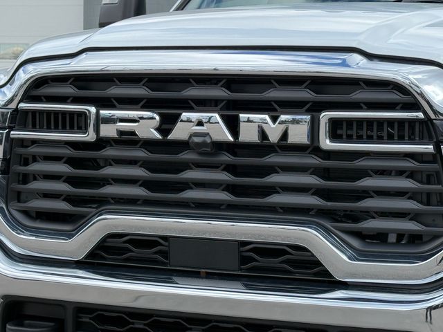2026 RAM 3500 Chassis Tradesman - Photo 48