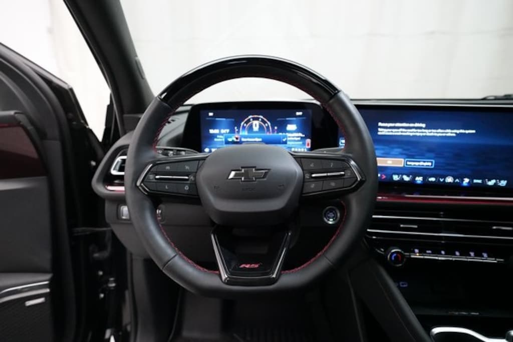 Used 2024 Chevrolet Traverse RS SUV