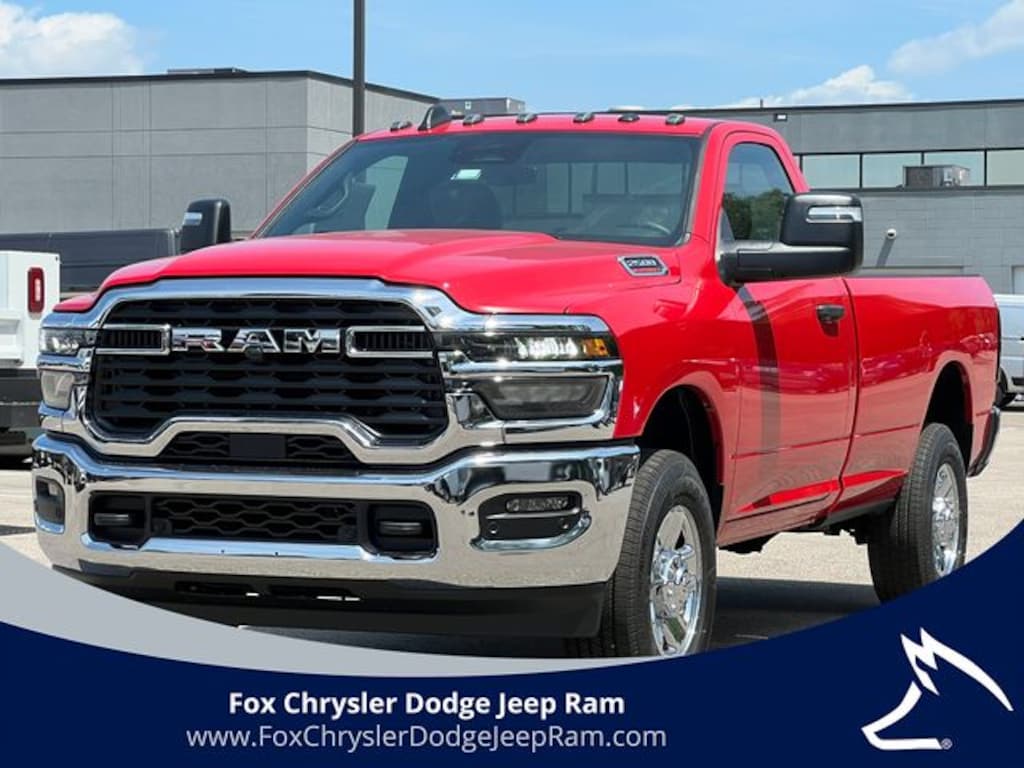 New 2026 Ram 2500 TRADESMAN REGULAR CAB 4X4 8' BOX Pickup