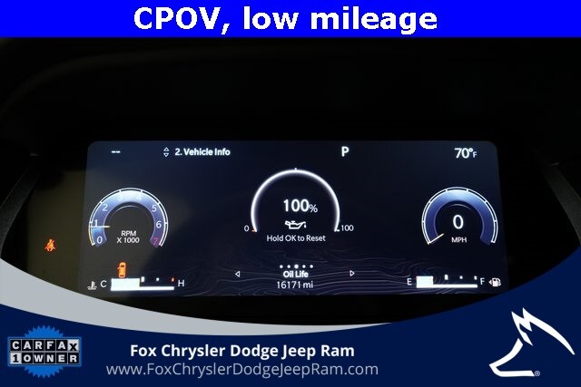 2023 Jeep Grand Cherokee Limited photo 2