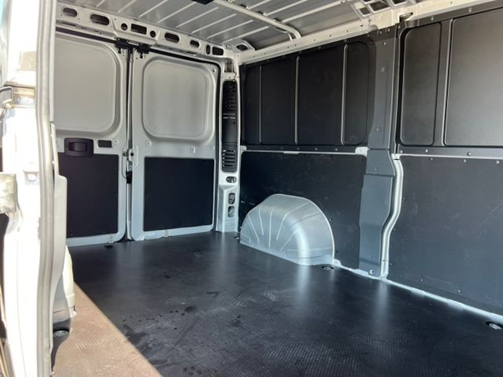 New 2024 Ram ProMaster PROMASTER 3500 SLT CARGO VAN LOW ROOF 136' WB Cargo Van