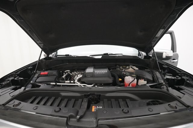 2023 Chevrolet Silverado 1500 High Country photo 3