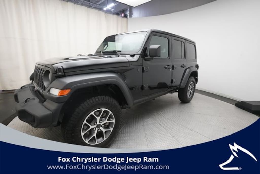 Used 2024 Jeep Wrangler Sport SUV