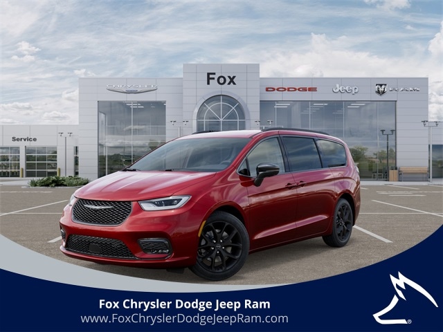 2026 Chrysler Pacifica Select's photo