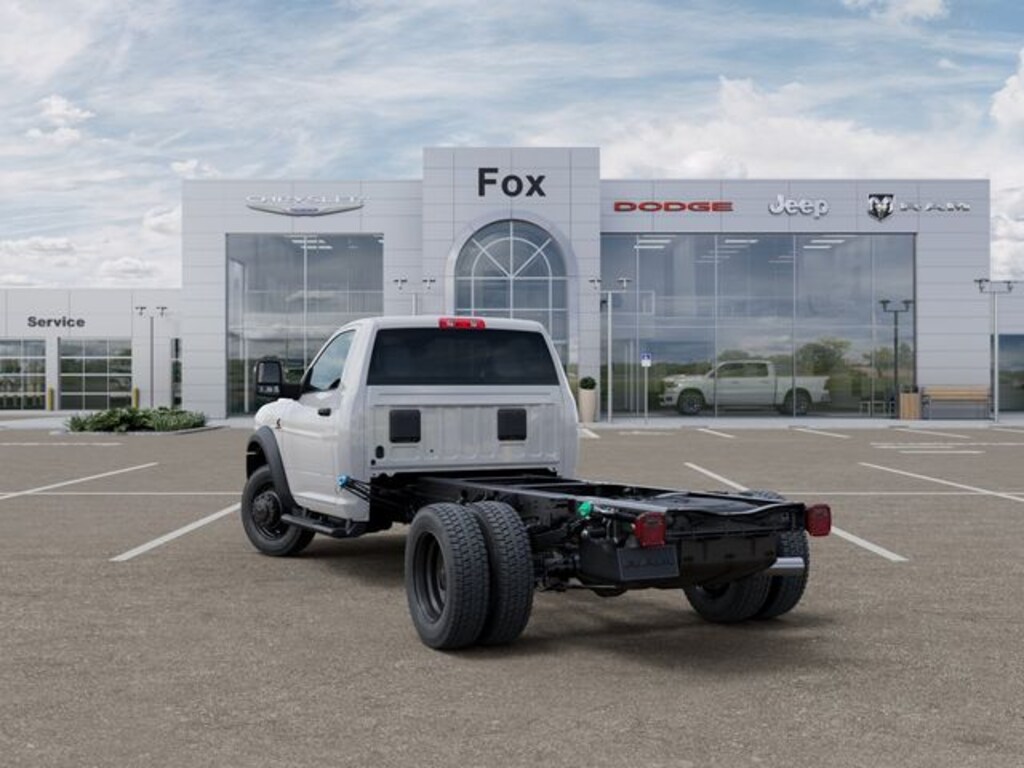 New 2026 Ram 5500 Chassis Cab TRADESMAN REGULAR 4X4 84' CA Pickup
