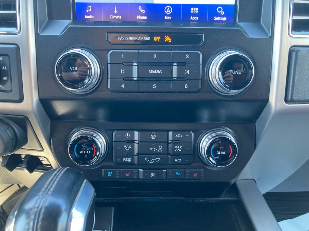2020 Ford F-150 Platinum - Photo 38