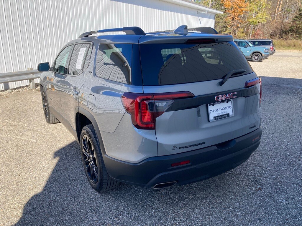 Used 2023 GMC Acadia SLT SUV