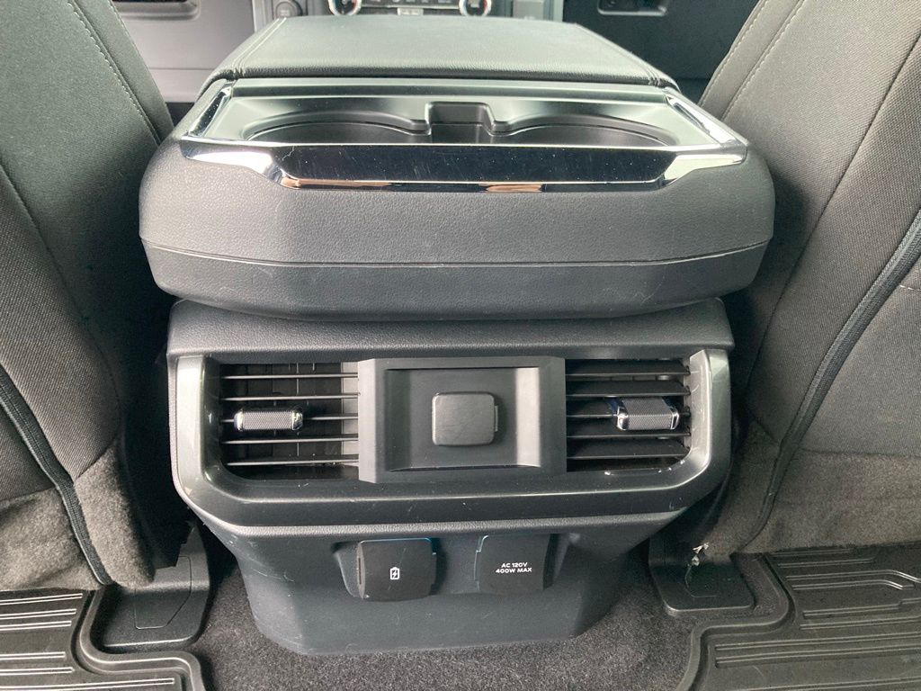 2023 Ford F-150 XLT - Photo 32