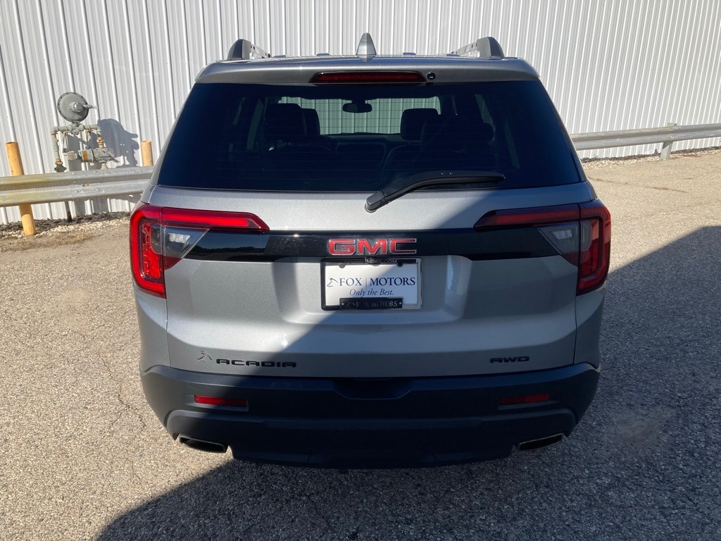 Used 2023 GMC Acadia SLT SUV