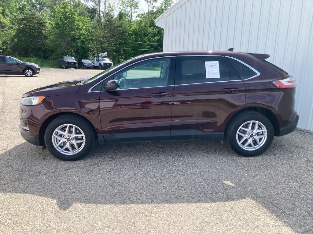 Used 2024 Ford Edge SEL SUV