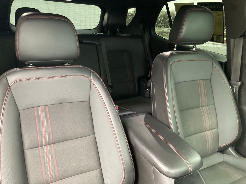 2022 Chevrolet Equinox RS - Photo 21
