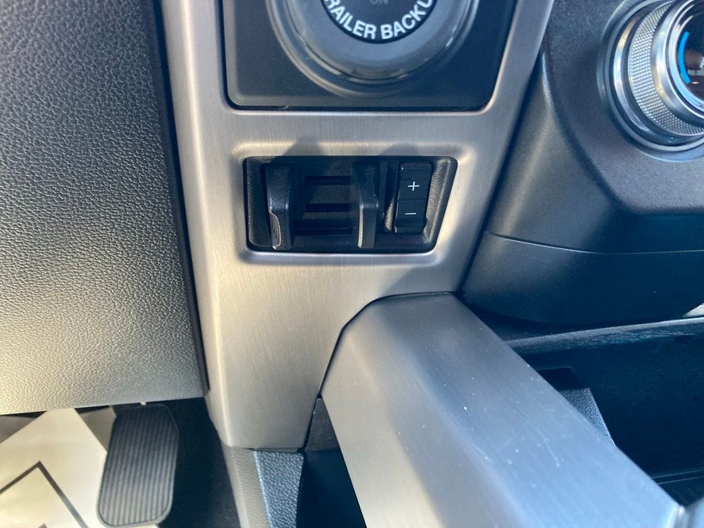 2020 Ford F-150 Platinum - Photo 34