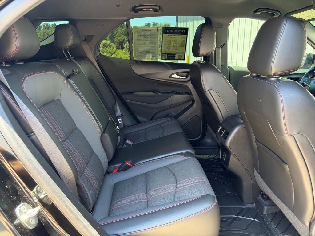 2022 Chevrolet Equinox RS - Photo 12