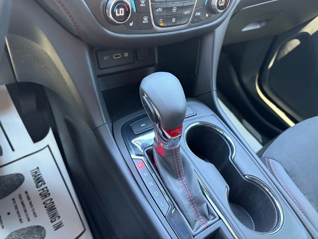 2022 Chevrolet Equinox RS - Photo 35