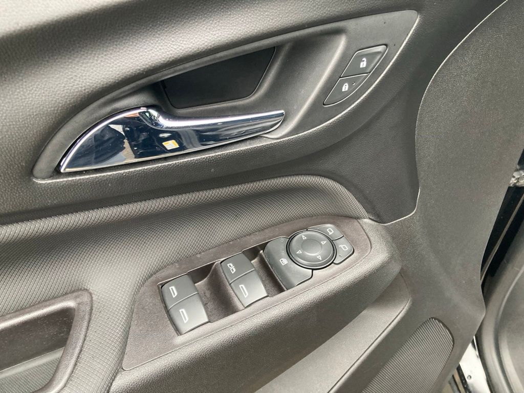 2022 Chevrolet Equinox RS - Photo 33