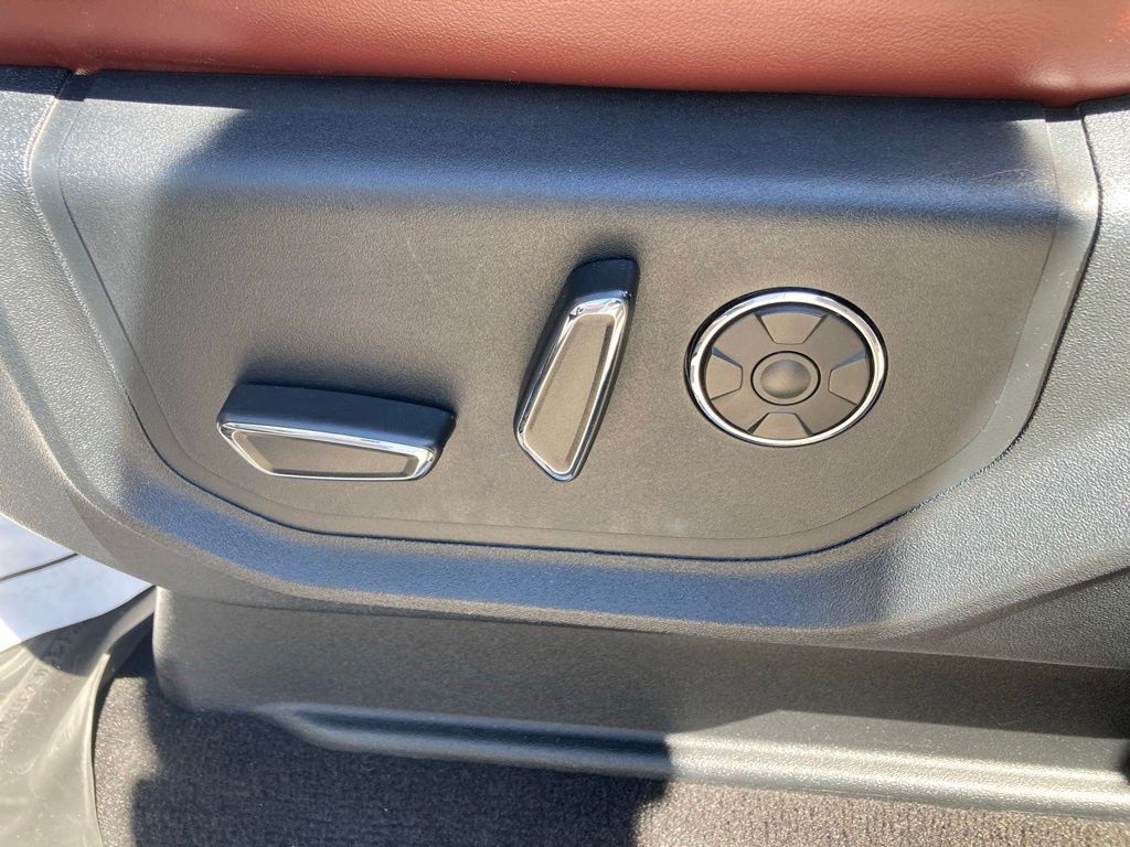 2020 Ford F-150 Platinum - Photo 24