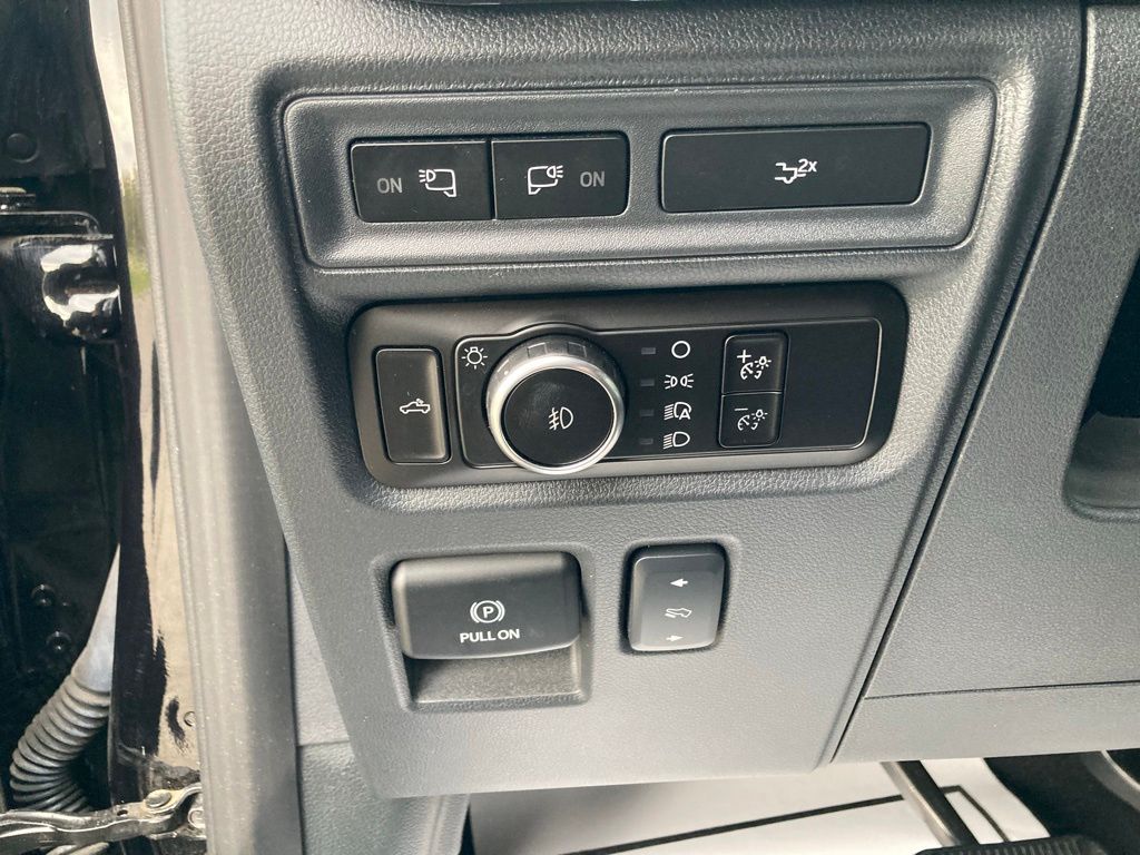 2023 Ford F-150 XLT - Photo 21