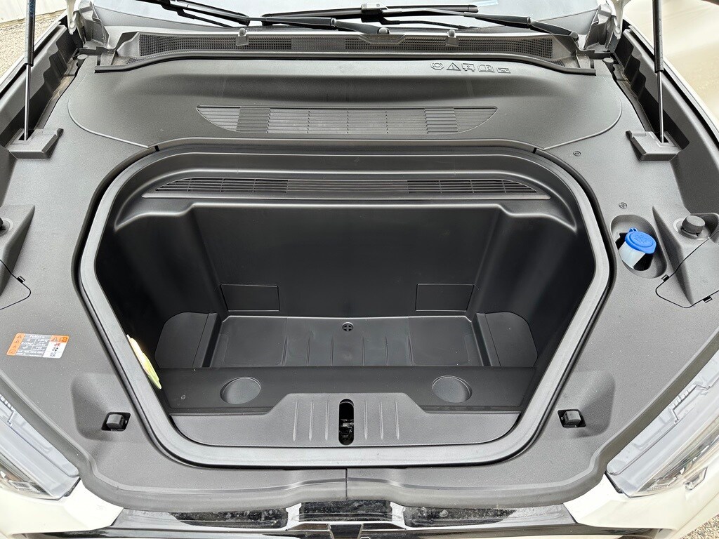 2023 Ford Mustang Mach-E Premium photo 3