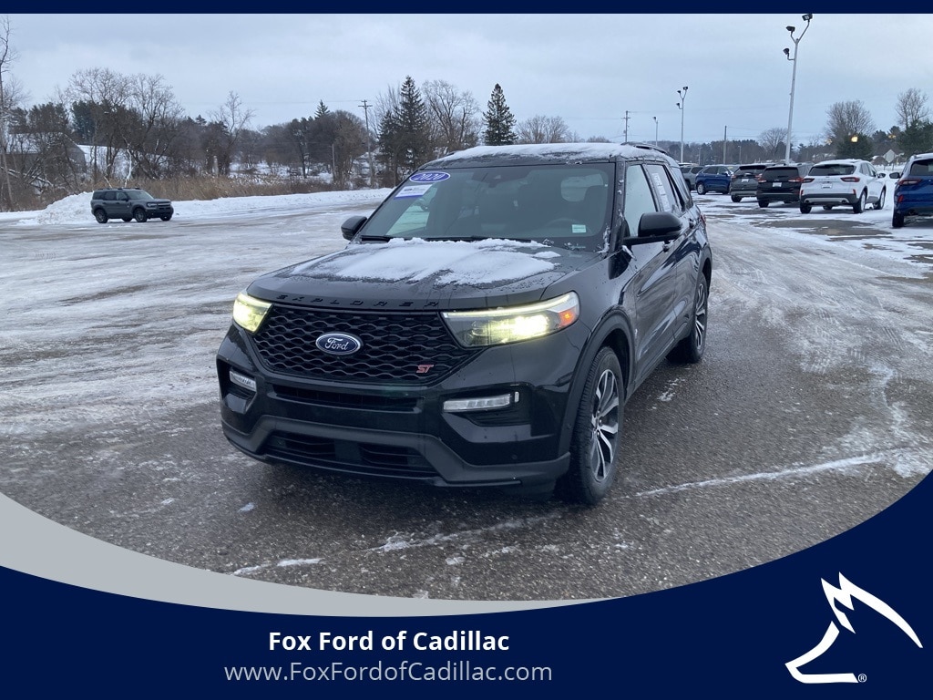 2020 Ford Explorer ST's photo