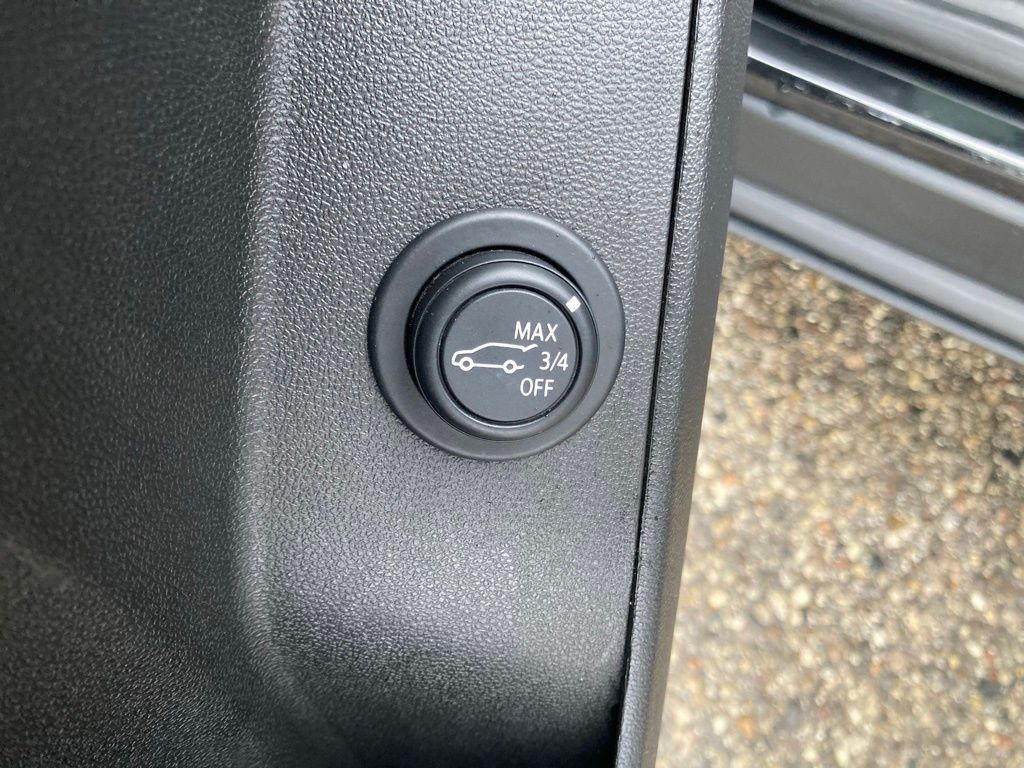 2022 Chevrolet Equinox RS - Photo 34