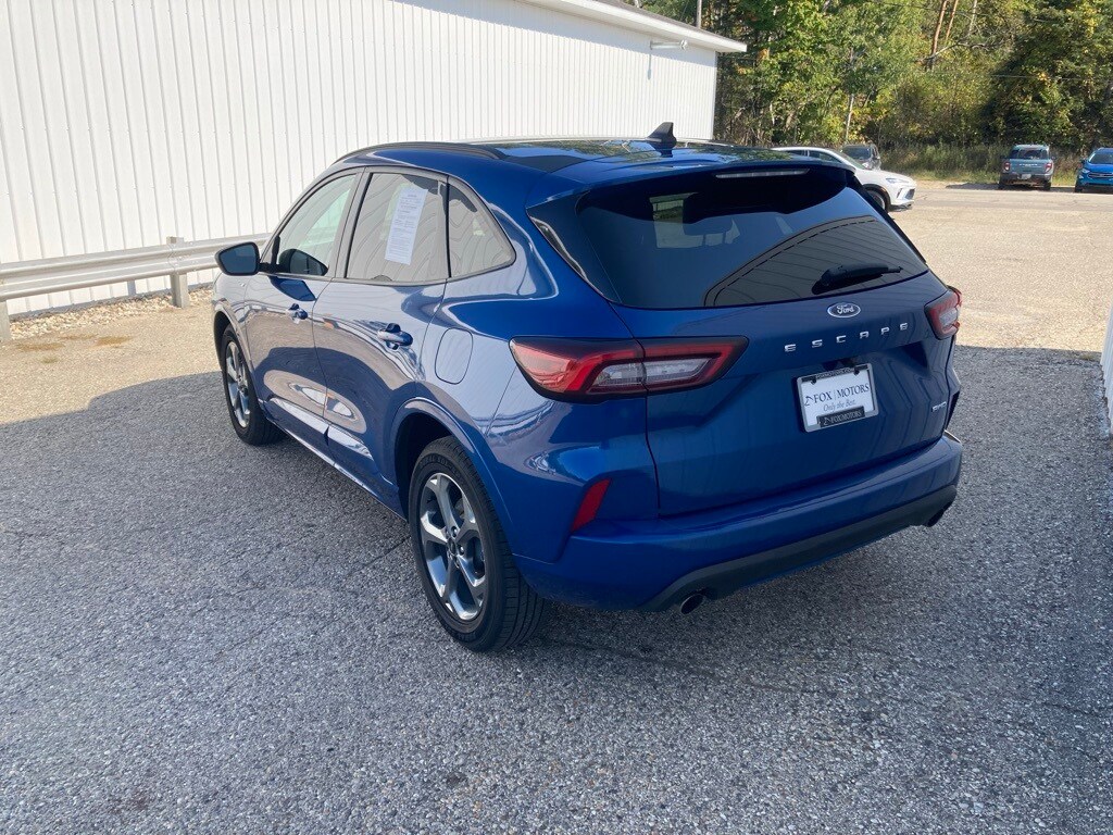 2023 Ford Escape ST-Line photo 3