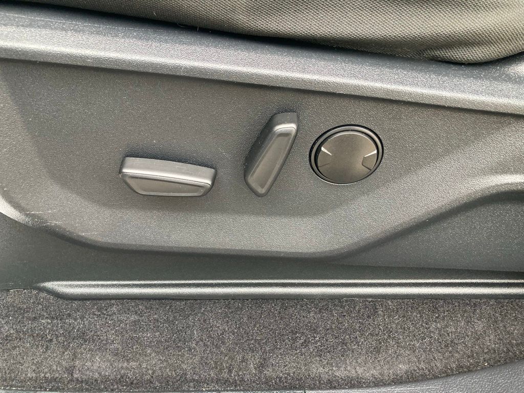 2023 Ford F-150 XLT - Photo 24