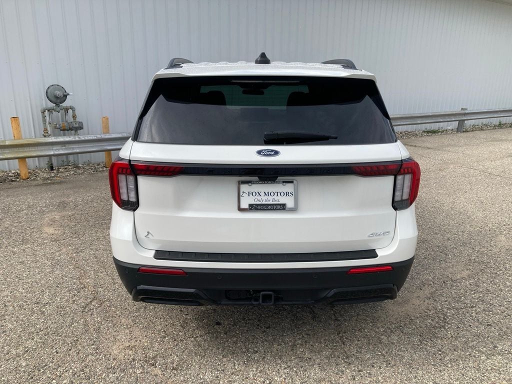 Used 2025 Ford Explorer ST-Line SUV