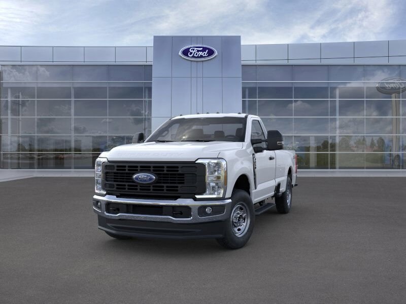 2023 Ford F-250 photo 2
