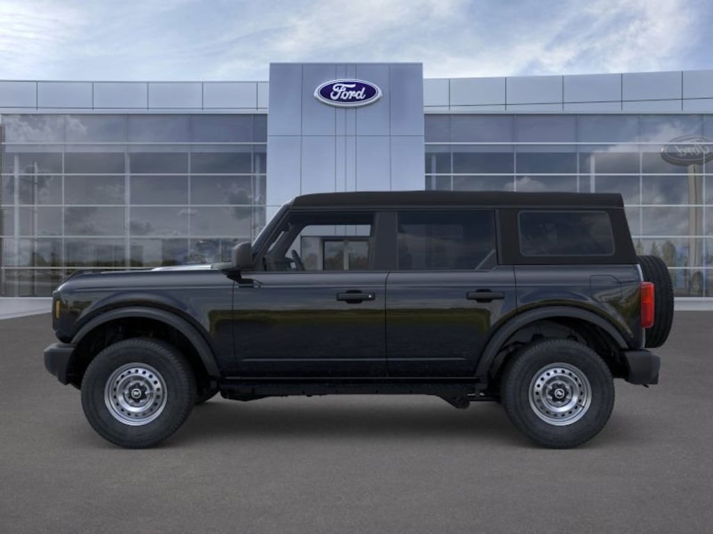 New 2025 Ford Bronco Base 4D Sport Utility