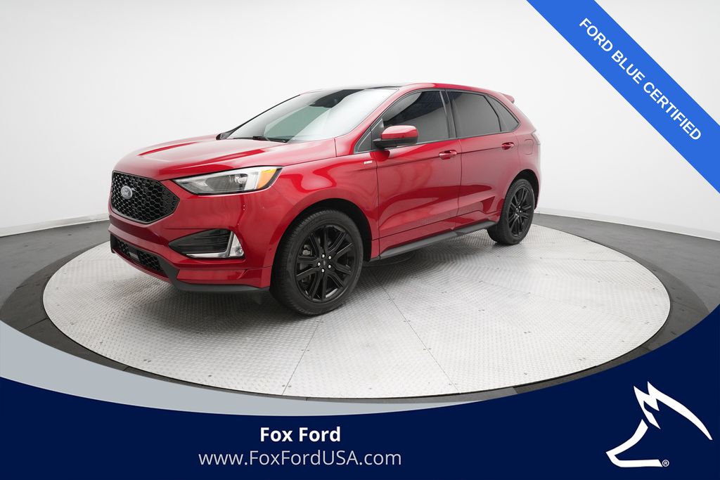 2022 Ford Edge SUV 