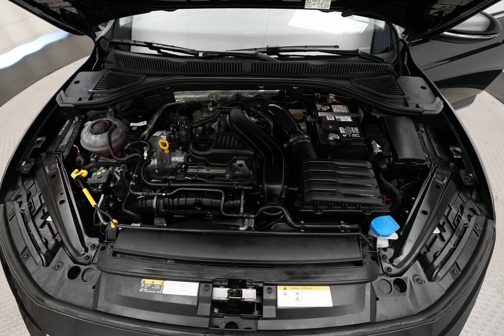 2025 Volkswagen Jetta 1.5T SEL photo 3